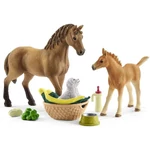 Kép 3/5 - Schleich Horse Club: Sarah kis állatai ápoló szettel