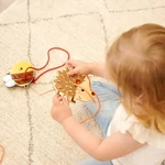 Kép 5/5 - Eichhorn: Állatos fűzős fajáték – Simba Toys