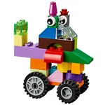 Kép 6/8 - LEGO®: Közepes méretű kreatív építőkészlet (10696)