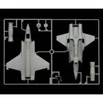 Kép 5/7 - Italeri 1/72 F-35A Lightning II vadászgép makett