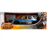 Kép 1/7 - 2010 Chevy Tahoe fém autómodell 1/24 – Simba Toys