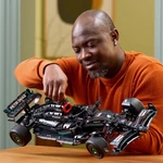 Kép 7/8 - LEGO® Technic: Mercedes-AMG F1 W14 E Performance (42171)