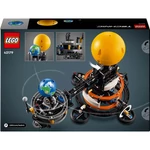 Kép 2/8 - LEGO® Technic: A Föld és a körülötte keringő Hold (42179)