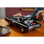 Kép 6/9 - LEGO® Technic: Fast and Furious Dodge Charger R/T autó (42231)