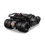 Kép 4/6 - LEGO® Technic: Batmobile™ Tumbler (42239)