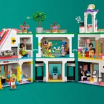 Kép 6/9 - LEGO® Friends: Heartlake City bevásárlóközpont (42604)