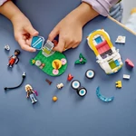 Kép 3/7 - LEGO® Friends: Elektromos autó és töltőállomás (42609)