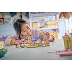 Kép 7/8 - LEGO® Friends: Egy vidám nap az aquaparkban (42676)