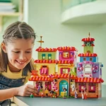 Kép 4/6 - LEGO® Disney: A varázslatos Madrigal ház (43245)