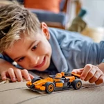 Kép 4/5 - LEGO® City: F1®-es pilóta McLaren versenyautóval (60442)