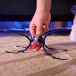 Kép 3/3 - Hex Bots: Skitter Bot interaktív robotpók – kék-piros - Spin Master