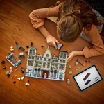 Kép 4/5 - LEGO® Harry Potter: Malfoy-kúria (76453)