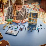 Kép 5/5 - LEGO® Harry Potter: Roxfort™ kastély: Gyengélkedő (76463)