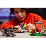 Kép 7/8 - LEGO® Fortnite: Peely és Sparkplug táborhelye (77075)