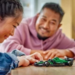 Kép 4/6 - LEGO® Speed Champions: Aston Martin Aramco F1® AMR24 versenyautó (77245)