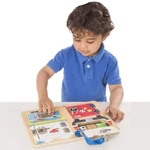 Kép 3/3 - Zárak és kulcsok fa készségfejlesztő – Melissa & Doug