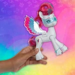 Kép 4/4 - Én kicsi Pónim: Szárnyas meglepetés Zipp Storm figuraszett – Hasbro