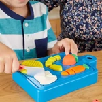 Kép 4/4 - Play-Doh: Little Chef gyurmaszett 5 tégely gyurmával és kiegészítőkkel 255g – Hasbro