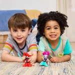 Kép 3/3 - Póki és csodálatos barátai: Water-Webs Kalóz Ghost-Spider és Kalóz Spin játékszett – Hasbro
