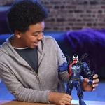 Kép 3/3 - VenomVersus Venom akciófigura 27 cm – Hasbro