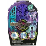Kép 1/2 - Monster High: Szörnyen jóbarátok titkai – Rémes nyomozás kertitkok Twyla baba – Mattel