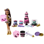 Kép 3/5 - Monster High: Scary Sweet Birthday – Clawdeen Wolf baba tortadíszítő játékszett – Mattel