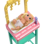 Kép 4/4 - Barbie barna hajú gyerekorvos karrierbaba játékszett – Mattel