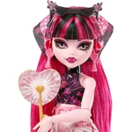 Kép 5/5 - Monster High Szörnyen Jóbarátok titkai: Rémes utazás Draculaura baba – Mattel
