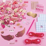 Kép 2/5 - Make it Real: Juicy Couture – Sticker Chic cipődíszítő kreatív szett