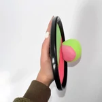 Kép 4/4 - Catch Ball színes ügyességi játék szett labdával