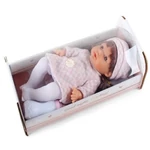 Kép 2/2 - Pisilő baba kockás ruhában hanggal és kisággyal 30 cm