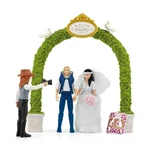 Kép 4/4 - Schleich: Horse Club – Esküvői hintó szett (42641)