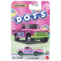 Matchbox '62 Nissan Junior kisautó - Mattel