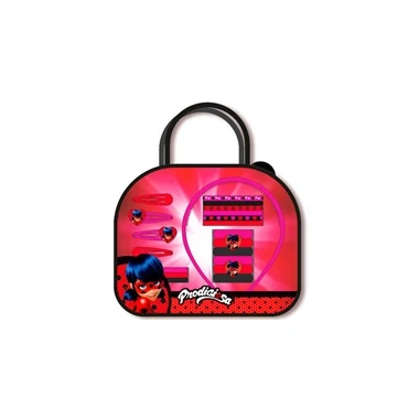 Divat, varrás, kötés