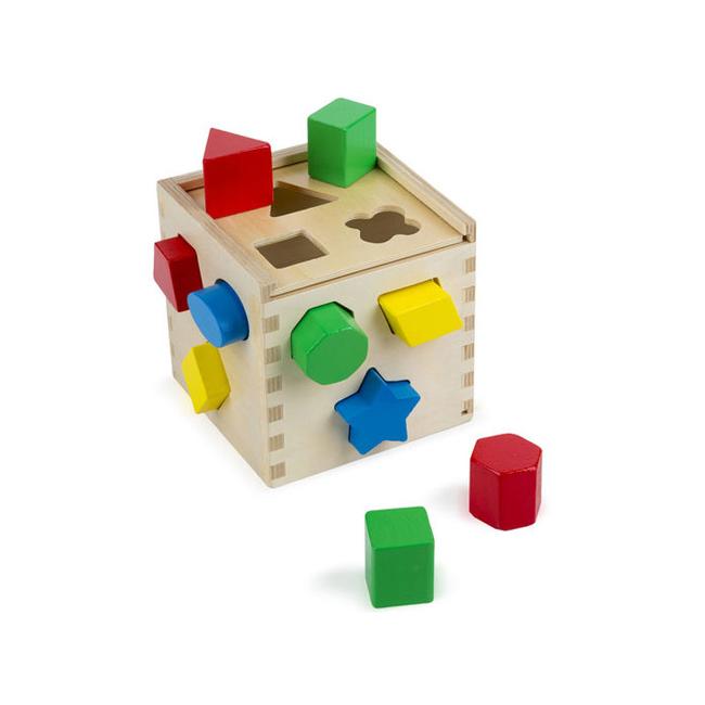 Formarendezeő kocka fa készségfejlesztő – Melissa &amp; Doug