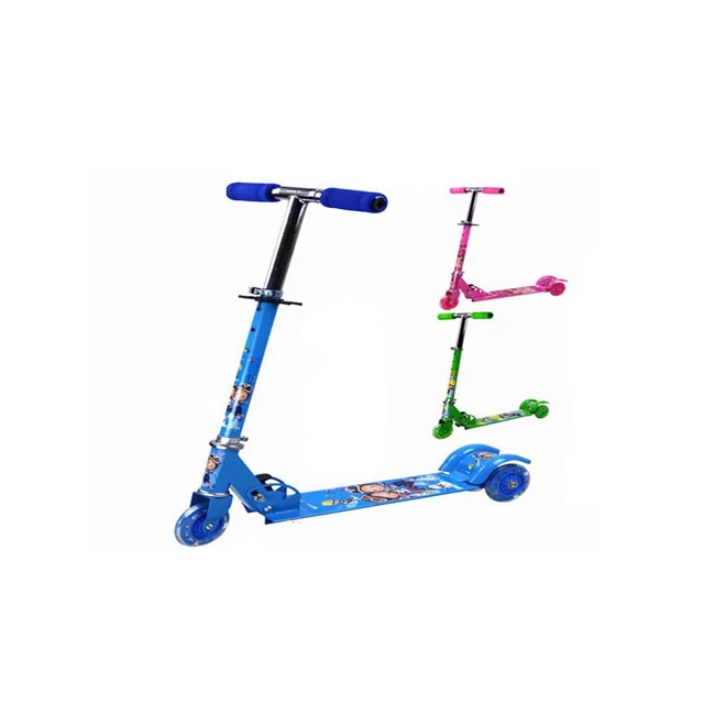 Háromkerekű roller többféle változatban 1 db