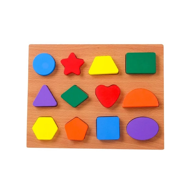 Fa puzzle színes formákkal